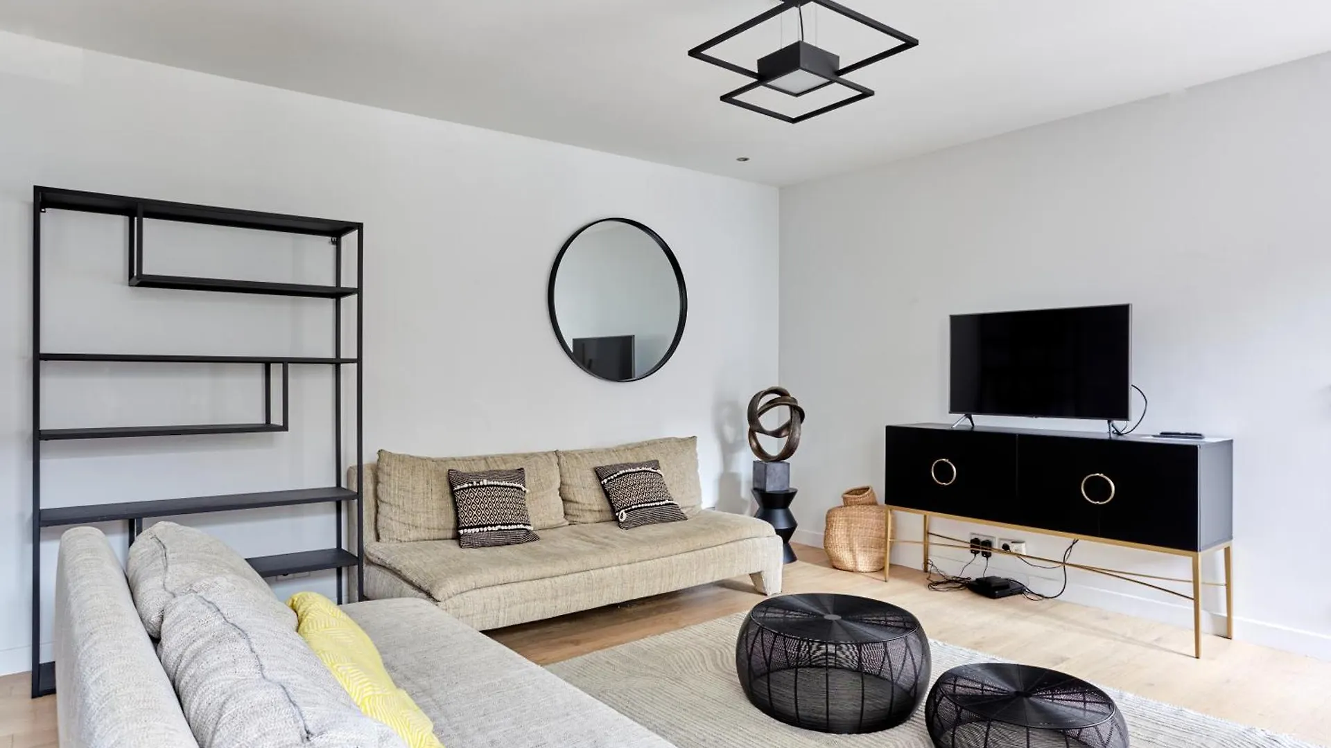 Grand Appartement 4Br - 17Th Arrondissement Paris France